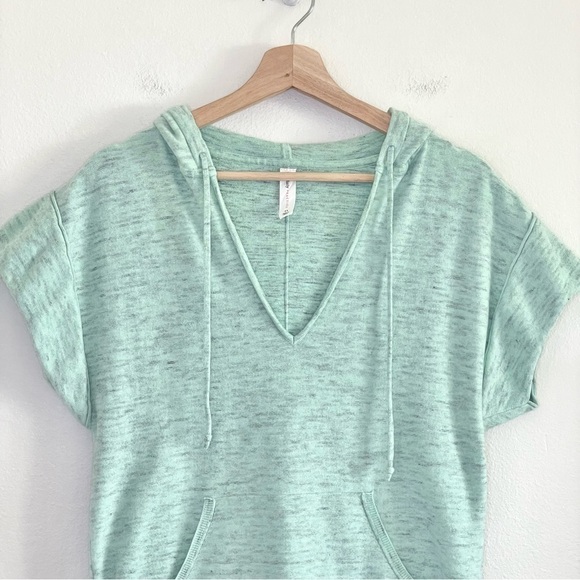 Anthropologie Daily Practice Short Sleeve Hooded Sweatshirt Tee Mint Green XS - Picture 4 of 11